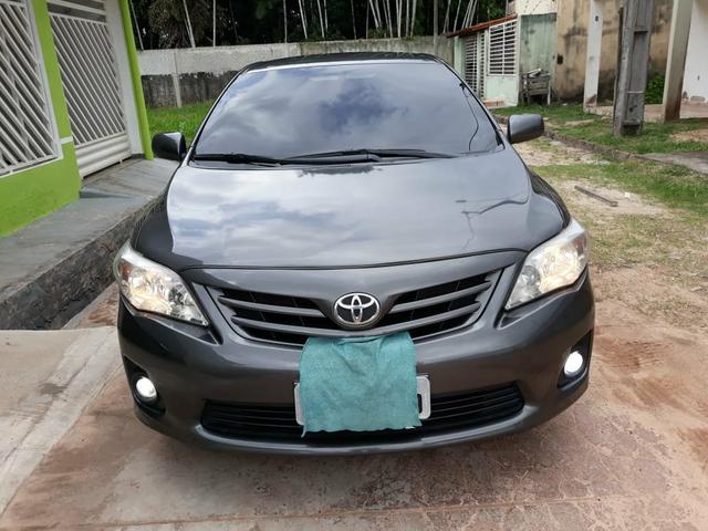 Vendo Corolla 1.8 automático