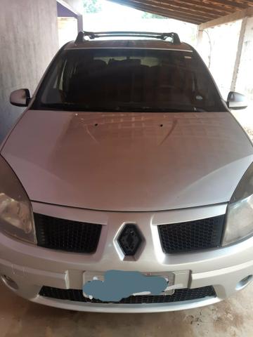 Vendo sandero 1.6 - Foto 3