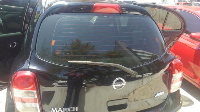 Nissan March 1.6 2014 - Foto 3