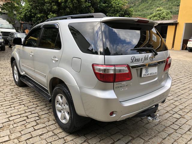 Toyota Hilux SW4 7 lugares 2010 - Foto 8
