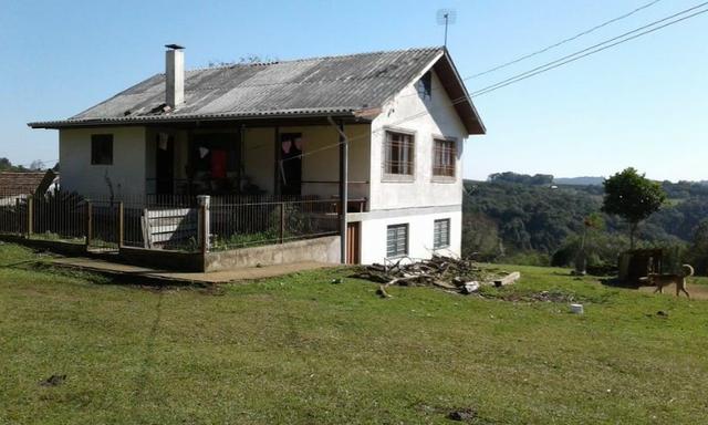Ótim chácara geradora de rendimentos com 08 ha.