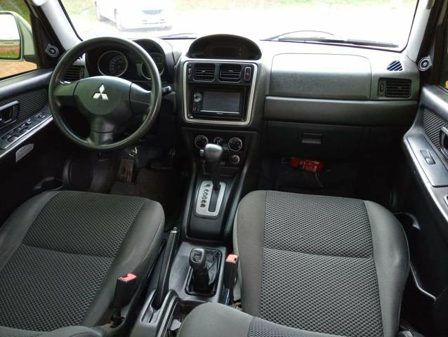 Pajero tr4 2.0 flex AUTOMATICA 10-11 - Foto 3