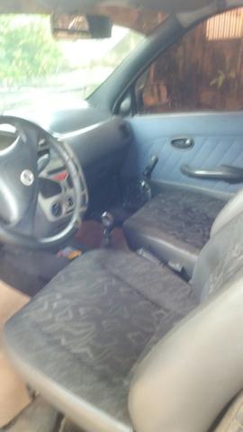 Vendo linda strada 1.5 2002 cabine estendida completa.pneus novos - Foto 4