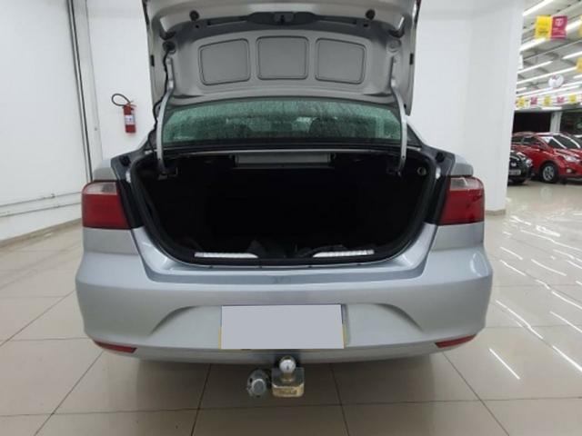 Volkswagen Voyage 1.6 VHT (Flex) - Foto 7