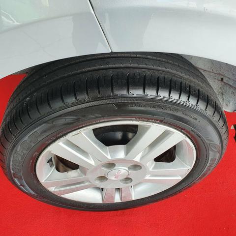 Agile ltz 1.4 2012. completo com garantia e entrada de 5 mil - Foto 10