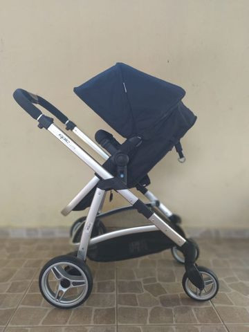 Carrinho com bebê Infanti conforto Travel System