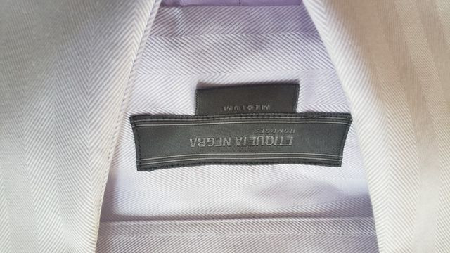 Camisas Sociais de Grifes Famosas - pouco uso!! - Foto 2