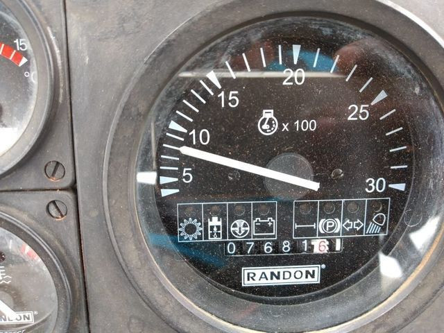 Randon RD 406 2013 4x4 - Foto 6
