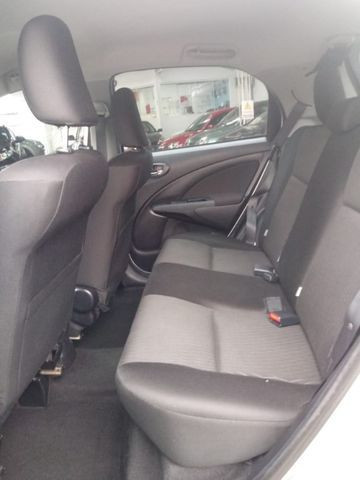 Toyota Etios 1.5 XS 2017! Único Dono - Foto 6