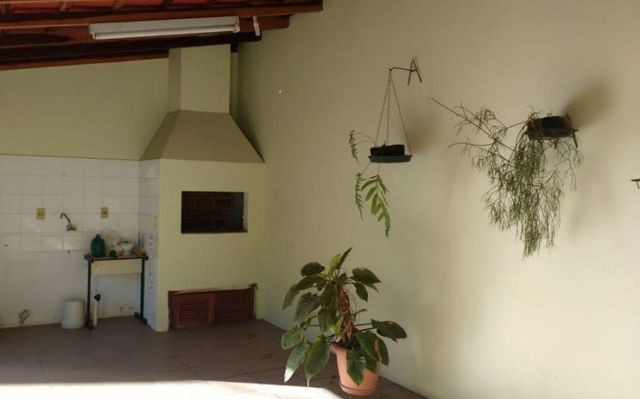 Casa à venda com 4 dormitórios e 4 suítes no bairro Parque São Jorge em Florianópolis - Foto 5