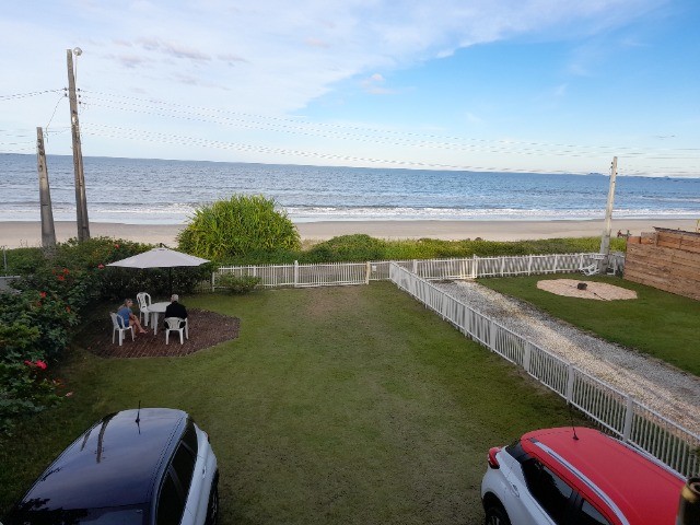 Alugo Casa Beira Mar - Barra do Sai- Itapoá - Sc  * Já locada p/ ano novo* - Foto 12