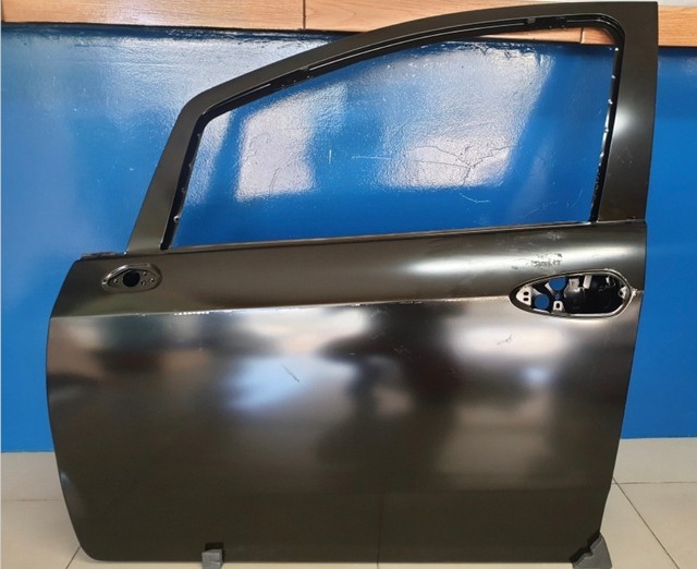 Porta Fiat Linea 2009 2010 2011 2012 2013 2015 2016 ( Nova Original )