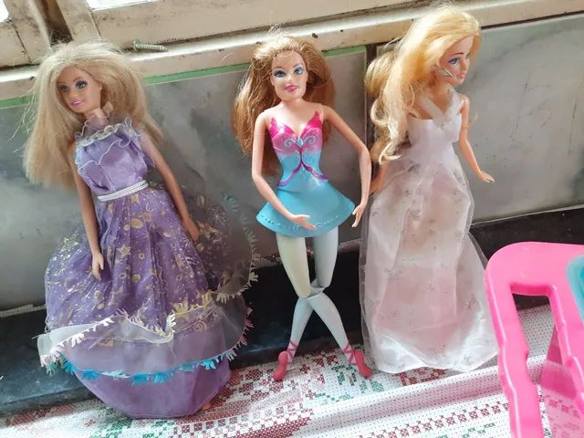 Kit barbie contendo 7 bonecas  - Foto 5