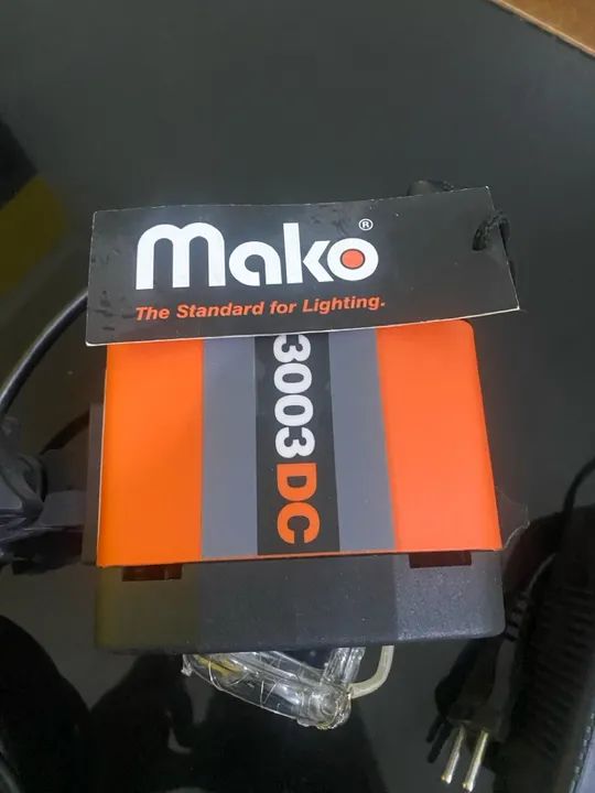 Kit de iluminação fotográfica Mako + gerador  - Foto 5