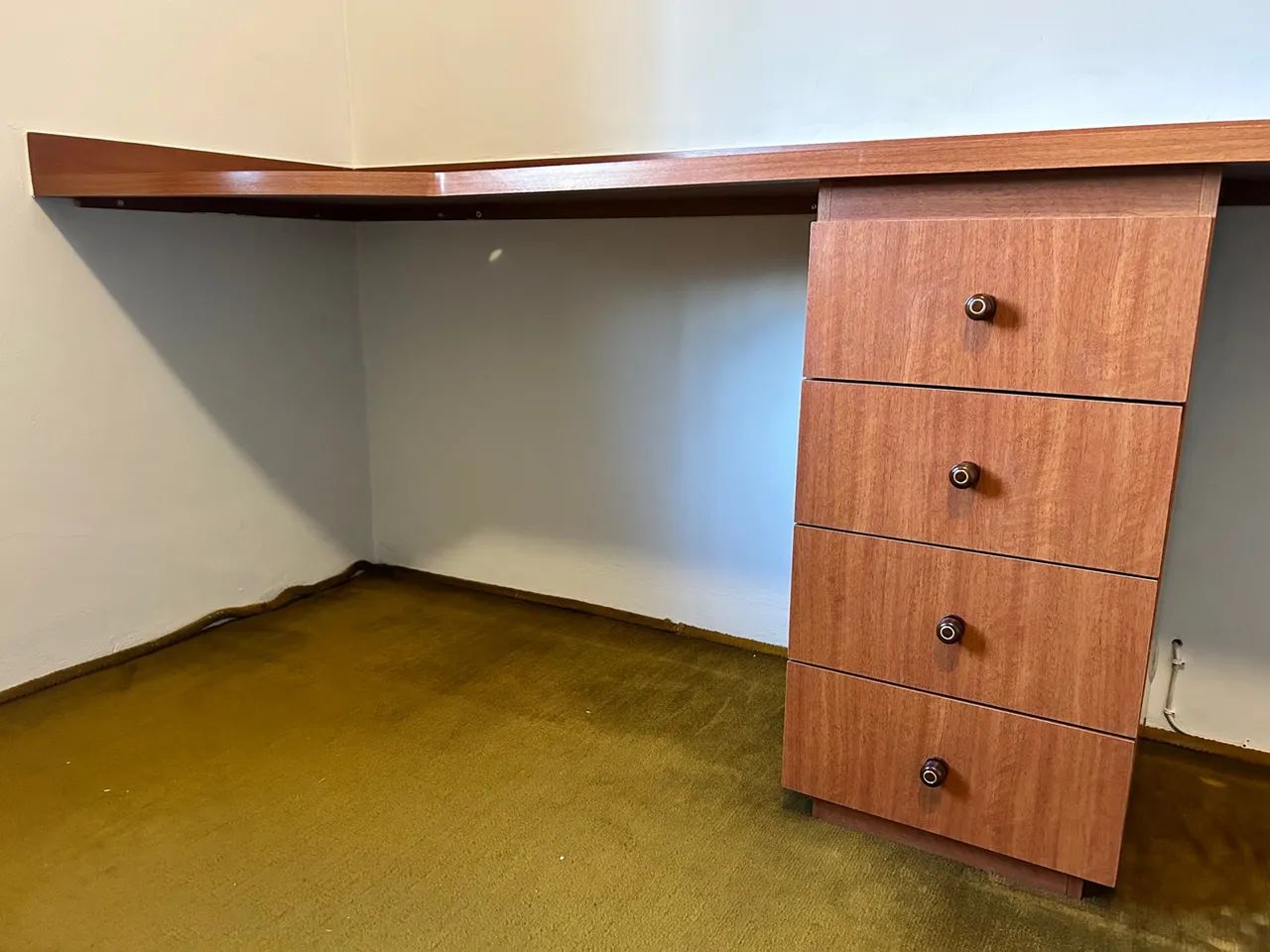 Escrivaninha escritório 2 lugares com gaveteiro - Foto 4