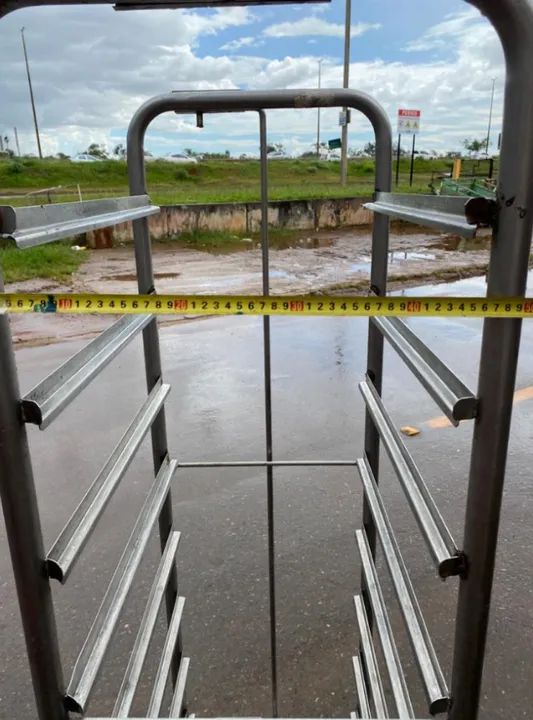 Carrinho de Inox S/ Bandejas - Foto 5