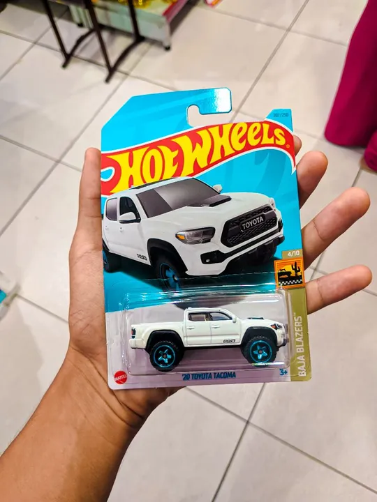1x toyota tacoma 2020 hot wheels - baja blazers - lacrado!