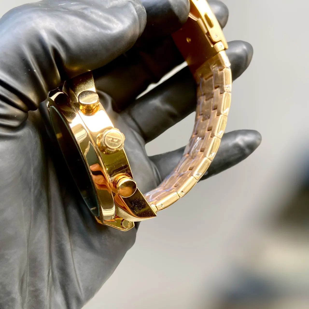 Relógio Diesel 5 Bar dourado cronógrafos funcionais - Foto 2