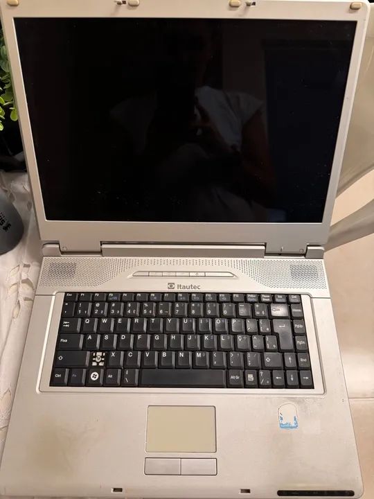 Notebook antigo itautec - Foto 2