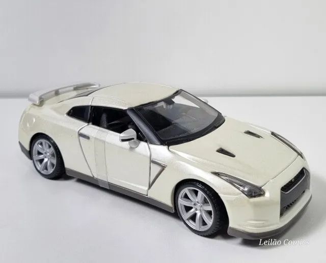 Miniatura Nissan Gt-r Maisto 1/24