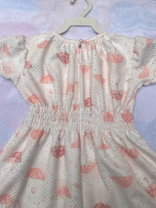Vestido infantil TAM 3, tirei a etiqueta mas nem usei e ficou pequeno. - Foto 4