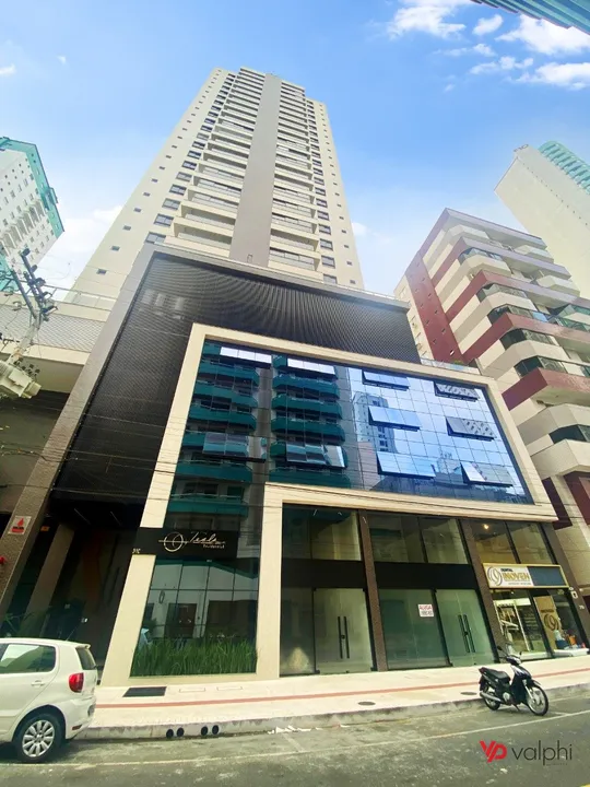 Apartamento com 04 quartos em Balneário Camboriú