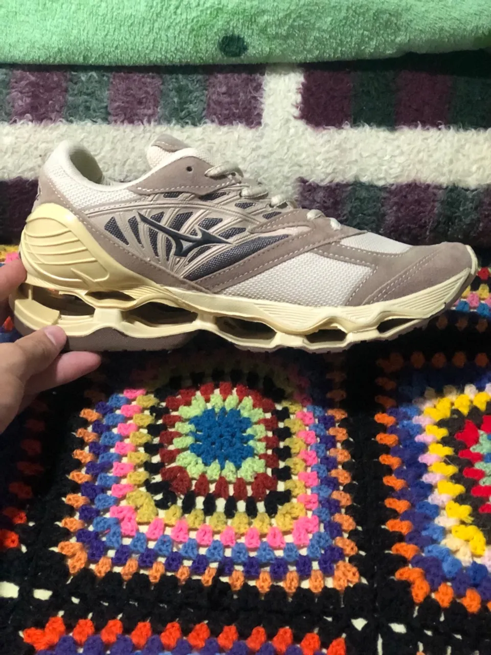 Mizuno Prophecy bege