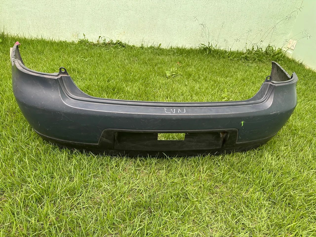 Pára-choque traseiro Nissan Grand Livina