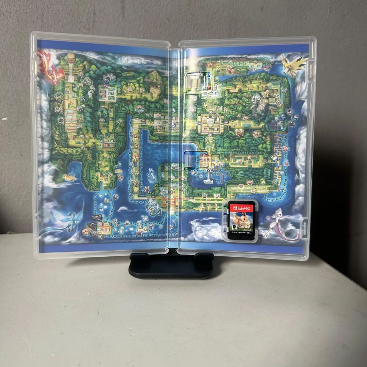 Pokémon Let's Go Eevee Nintendo Switch Usado  - Foto 2