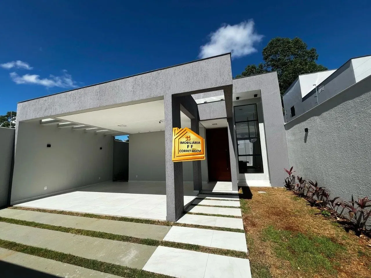 Residência Moderna com Excelente Distribuição.