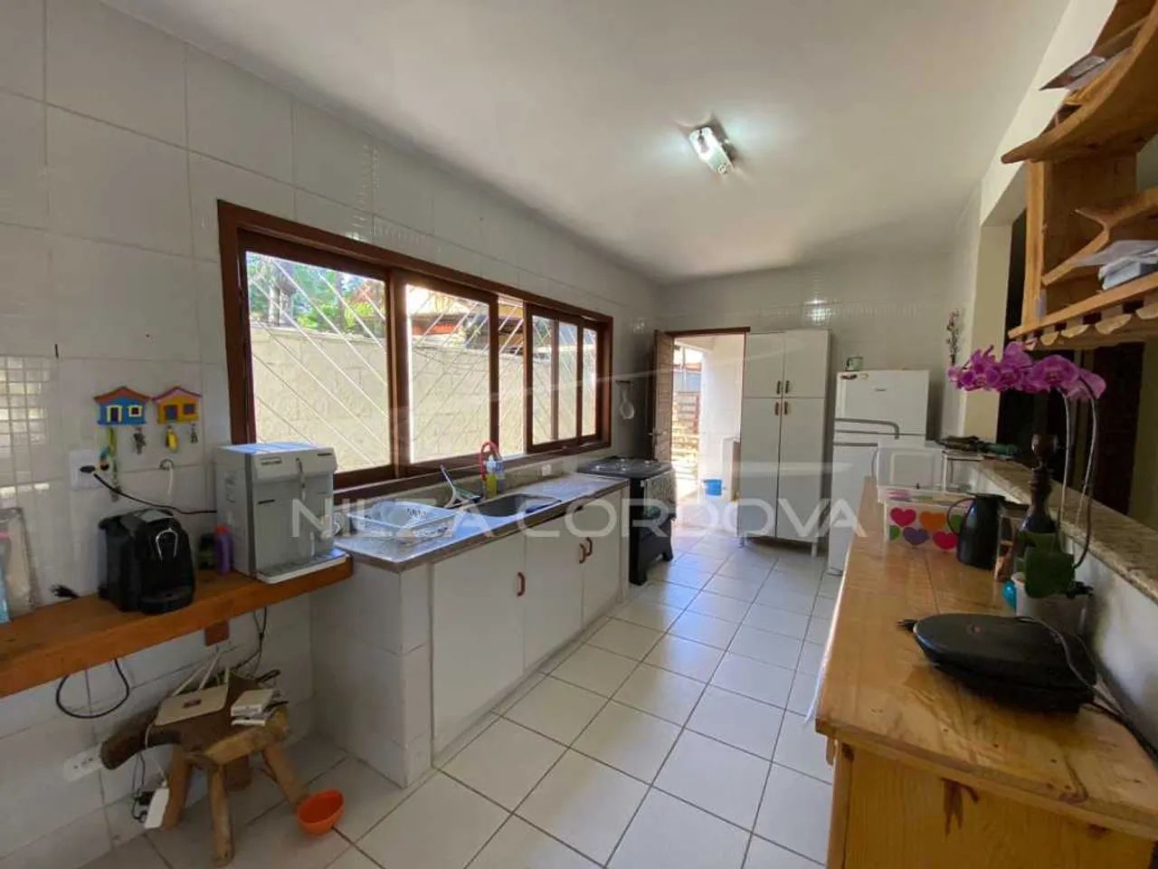 Oportunidade de casa com 6 quartos e piscina - Foto 4