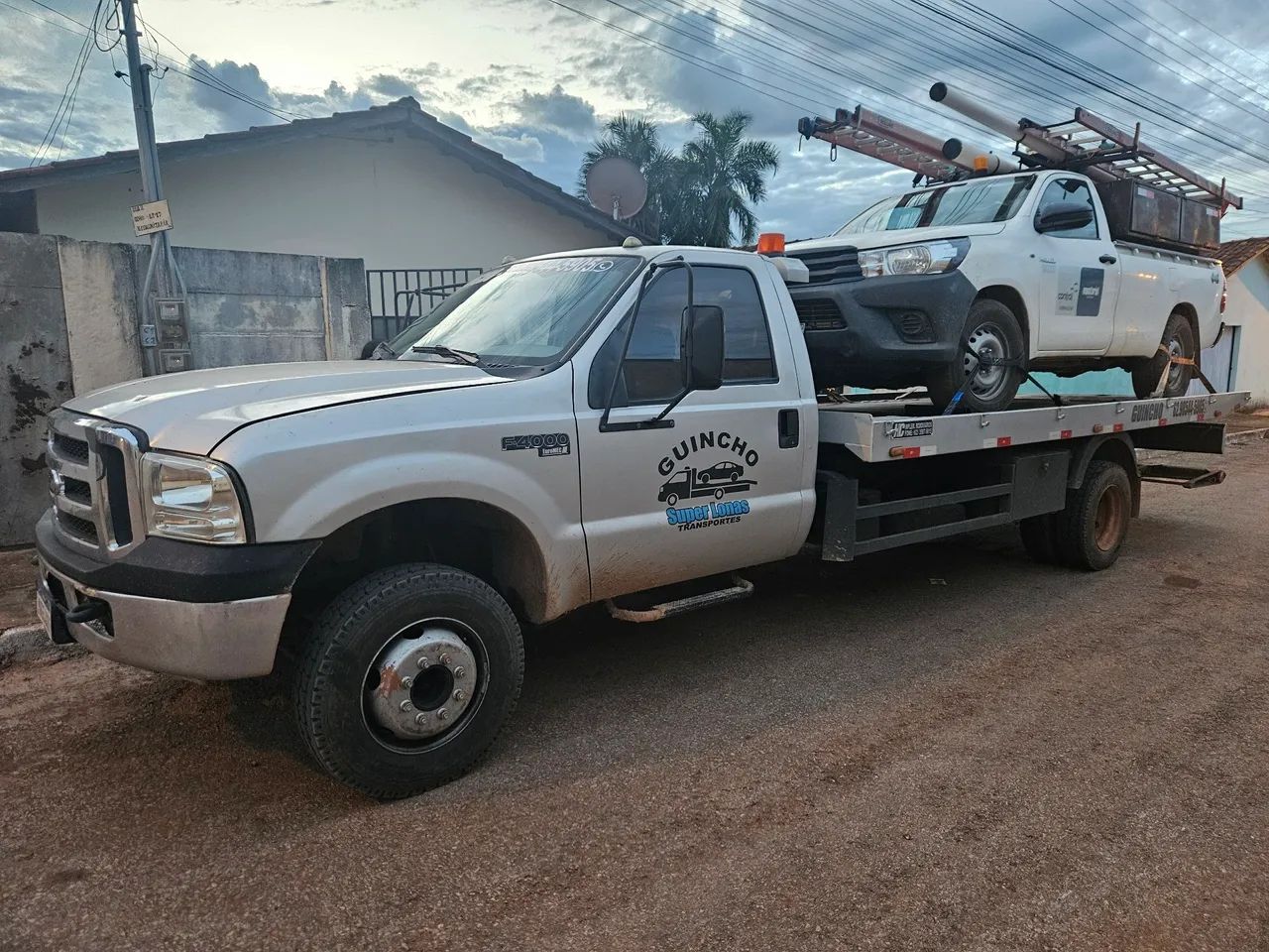 Caminhão guincho plataforma  - Foto 12