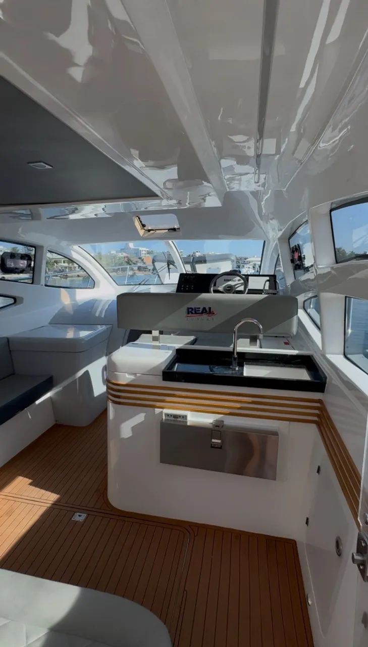 Lancha Real 40 Fly Cummins 380HP Diesel - Foto 12