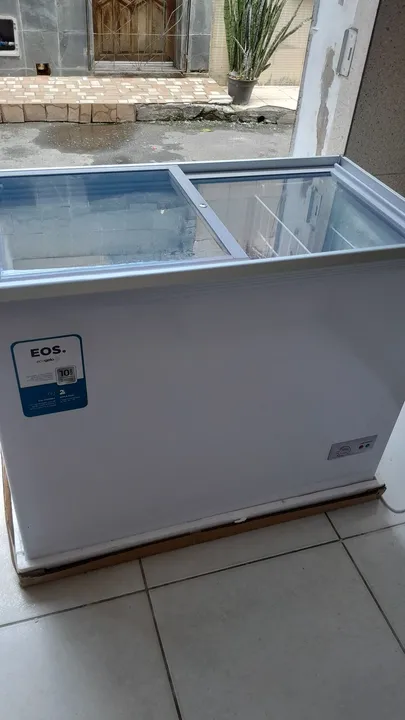 Freezer Expositor Horizontal EOS 247L 110V