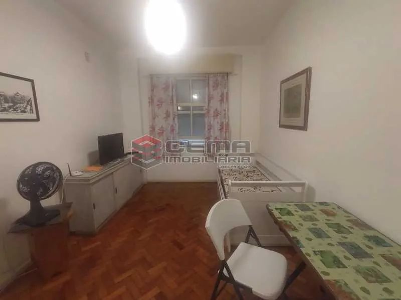 Apartamento - / Residencial / Centro
