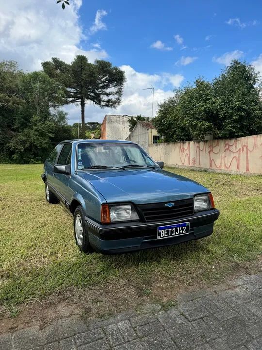Chevrolet Monza SLE 1990 2.0 álcool 