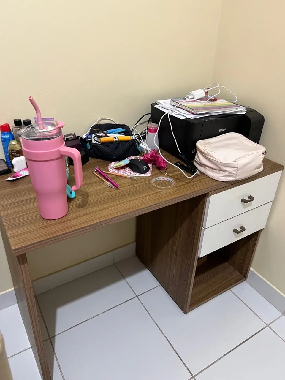 Escrivaninha com gavetas - Foto 3