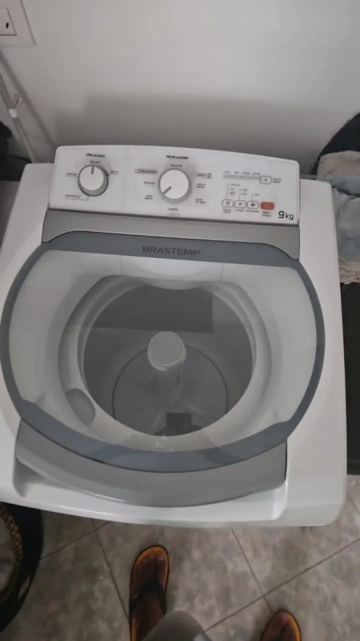 Máquina lavar Brastemp 9kg semi nova