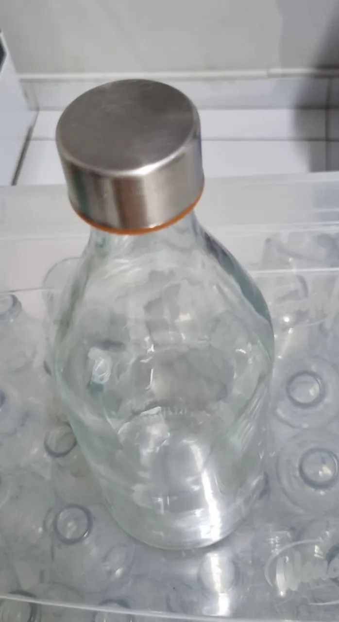 4 unid Garrafa de Vidro 1L com Tampa de Aço Inox