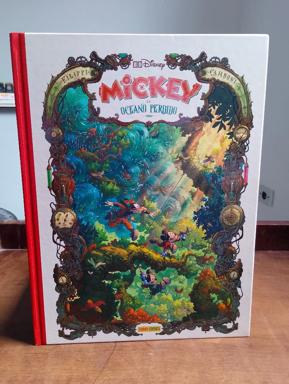 Mickey e o Oceano Perdido - Capa Dura