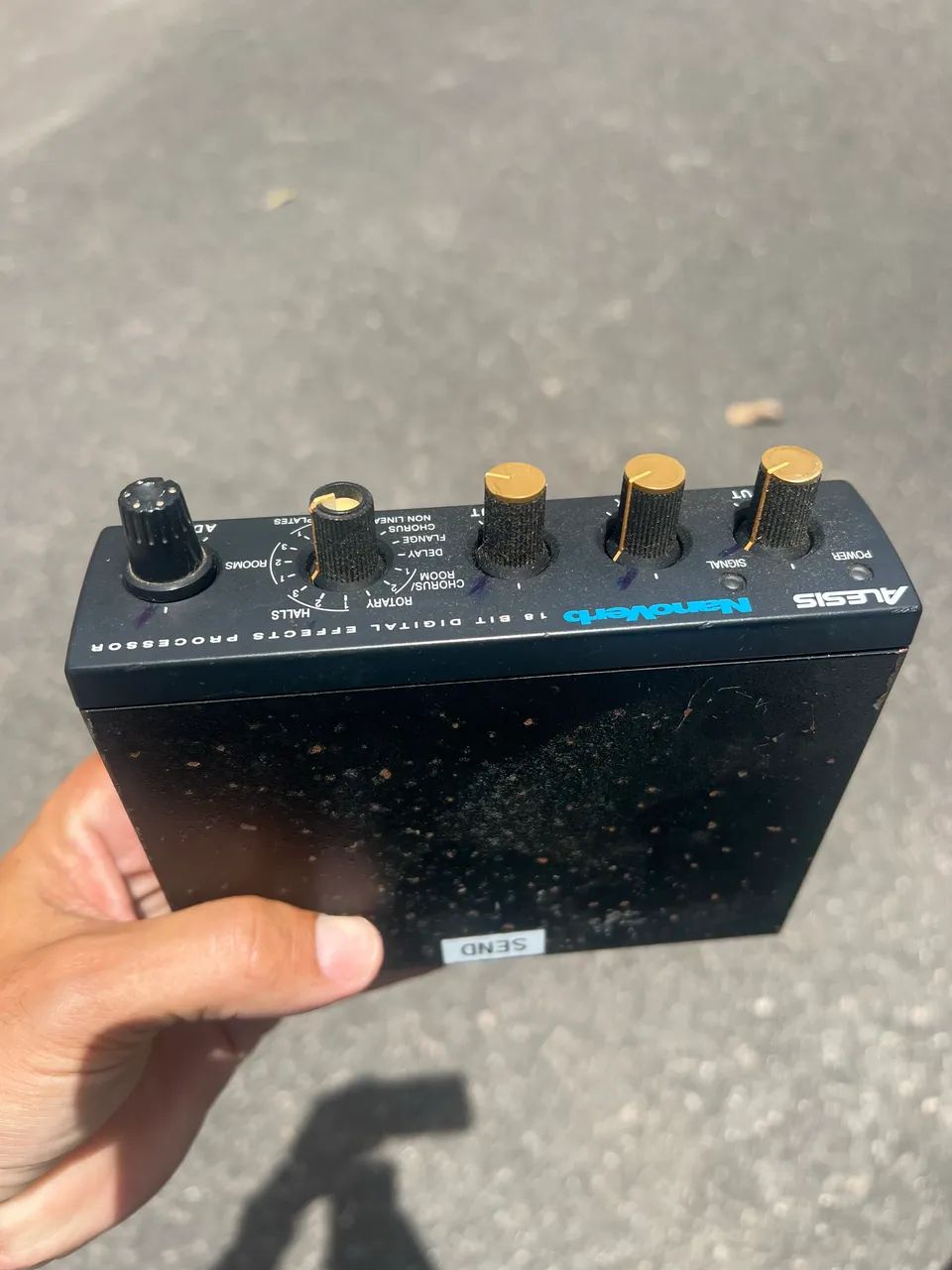 Vendo máquina de efeitos Alesis nanoverb - Foto 4