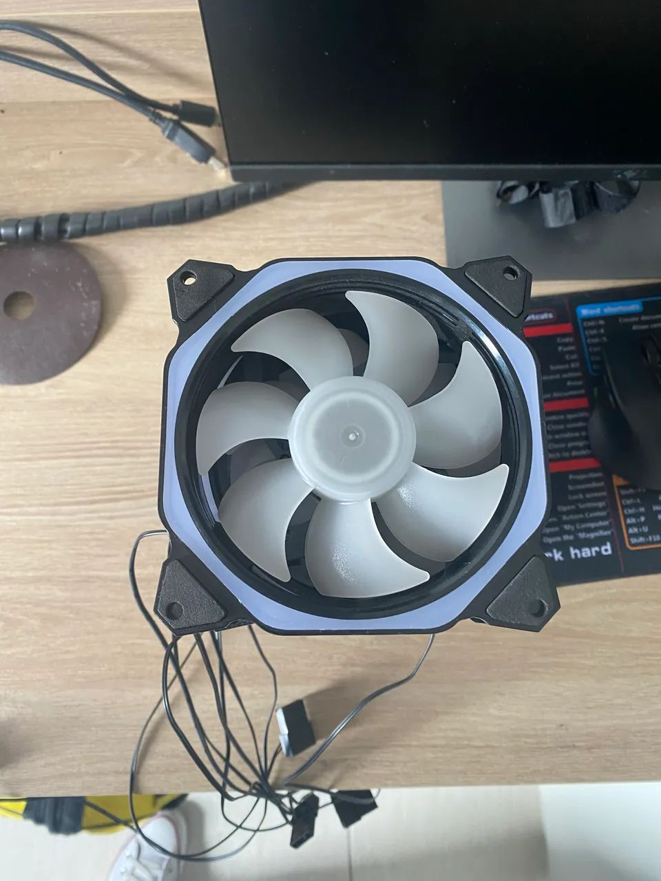 09 Fans RGB - Foto 3