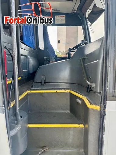 Mercedes Benz OF 1722 - Comil Versatile  - Foto 2