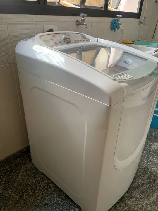 Maquina lava e seca Eletrolux - Foto 3