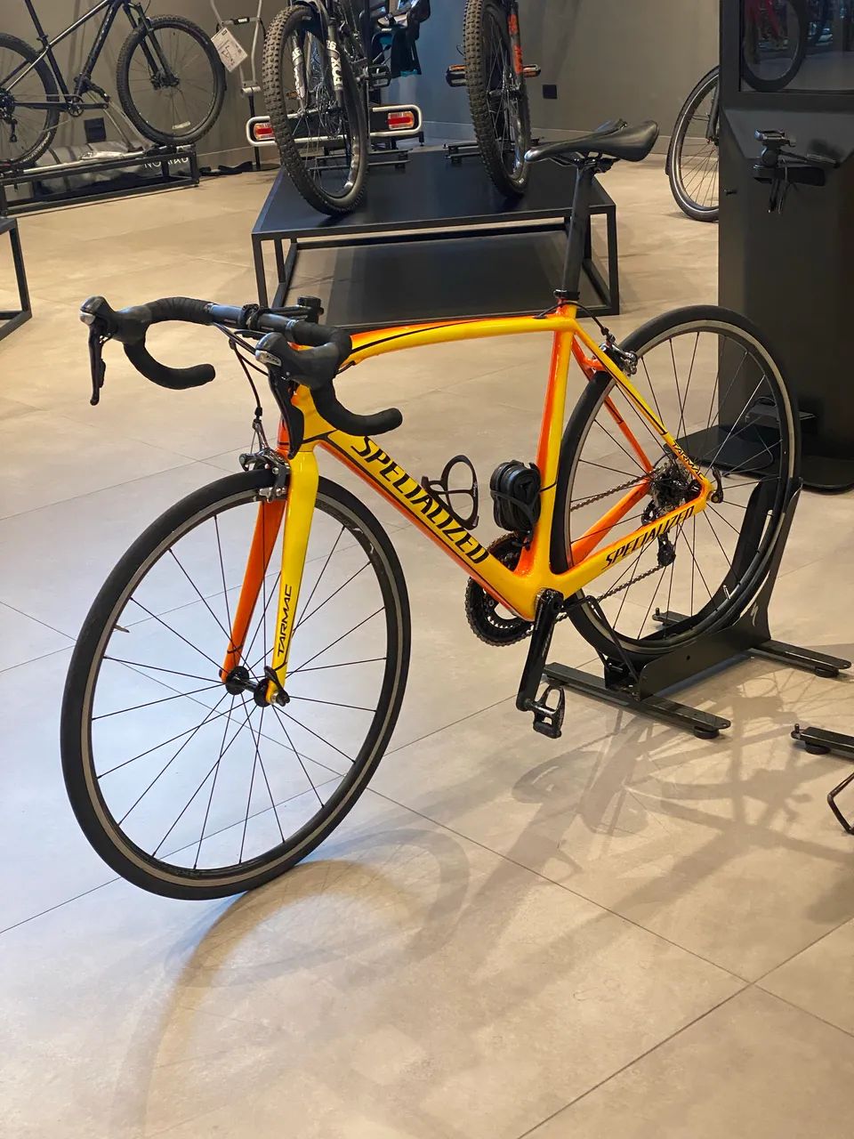 Specialized Tarmac tamanho 56 - Ciclismo - Xaxim, Curitiba