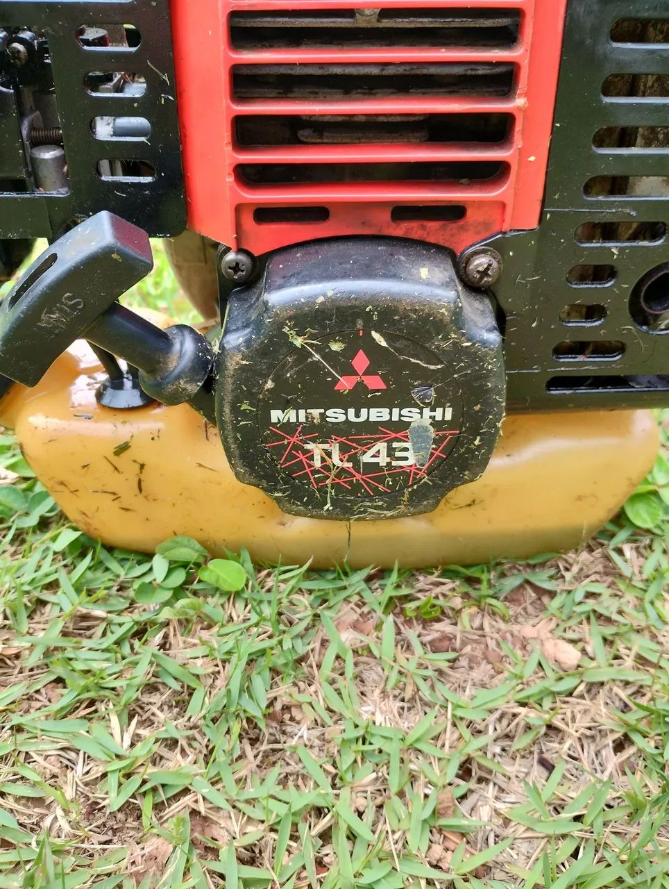 Roçadeira de gasolina - Foto 3