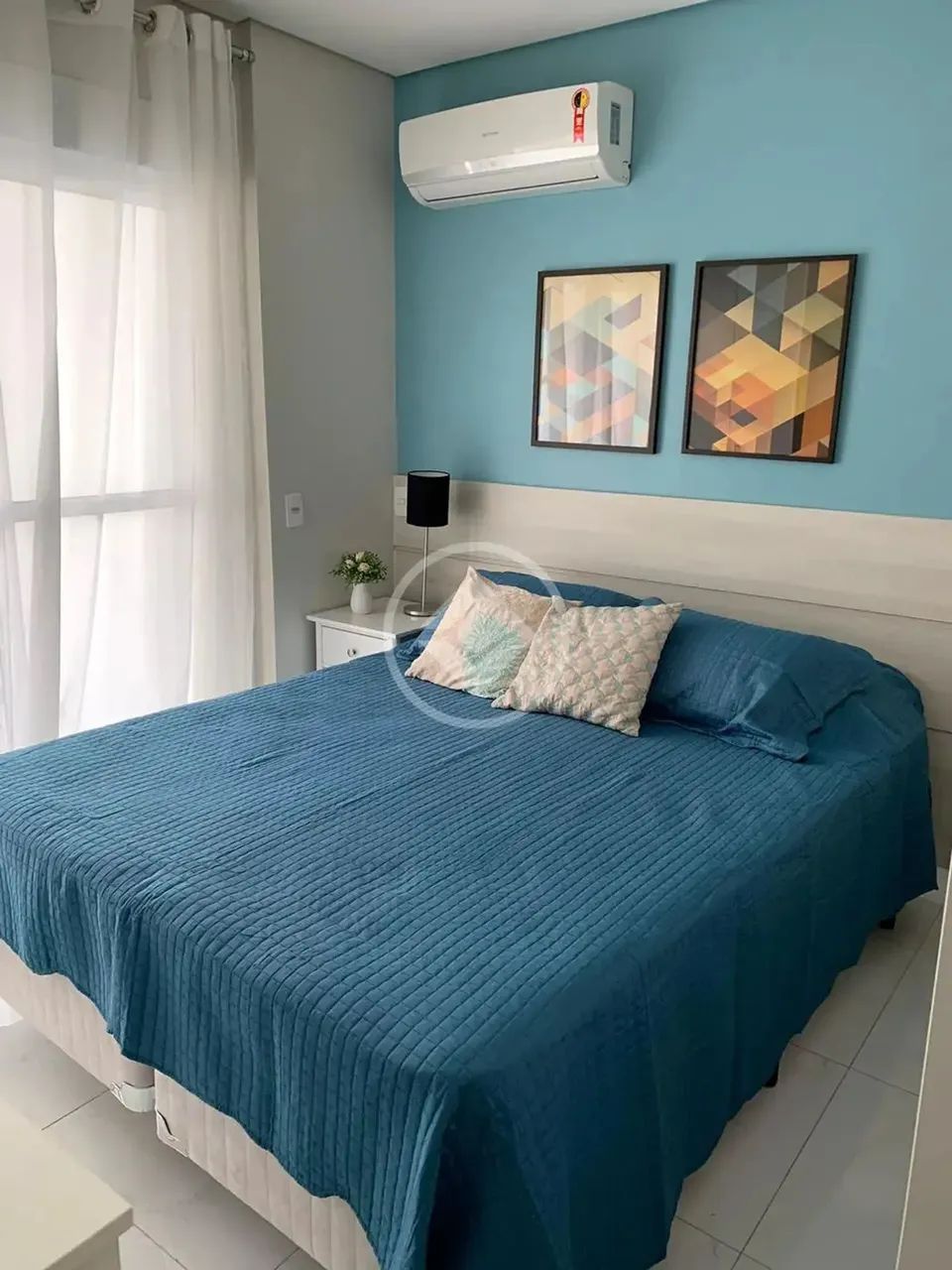 Vendo apartamento 54m2, no coração financeiro de SP, 1 dorm, 1 suíte, com 1 vaga de garage