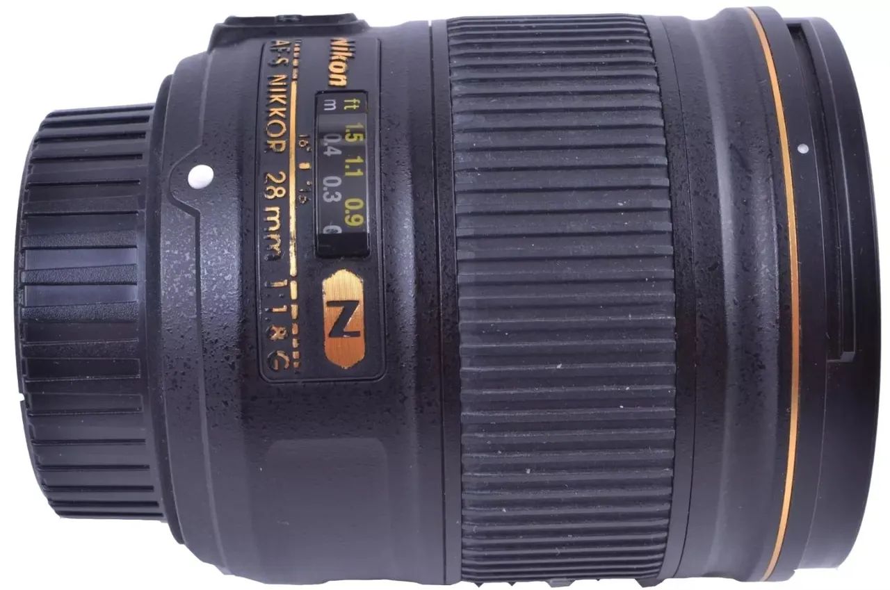 Lente Nikon AF-S Nikkor 28mm f/1.8G - Foto 2