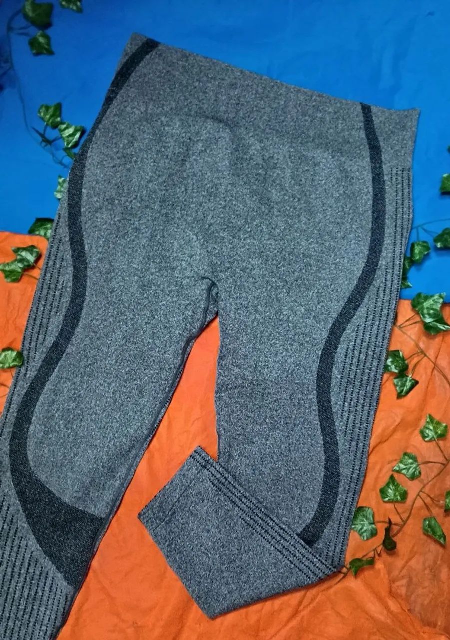 Lote de roupas plus size tamanho 50  - Foto 5