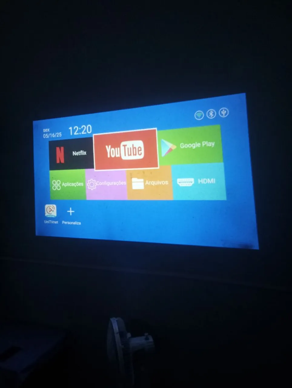 Projetor 4k tamanho da tela vc q manda 